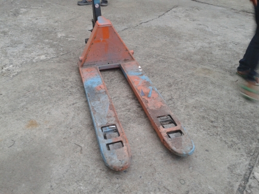 โฟล์คลิฟท์แบบลาก