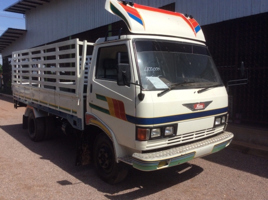 ขายHINO KM777 รถห้างแท้ เครื่องดี ครัทซีสวย ขาย370,000 บาท