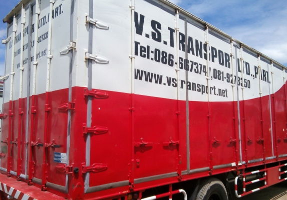 6 ล้อใหญ่ *ตู้ 10 บาน*  HINO  *Euro.2*   MEGA  FG1J 212 แรงม้า * ยาว 7.20 ม. * รถสวยเดิม * รถห้างแท้ *  มีเล่มพร้อมโอน *