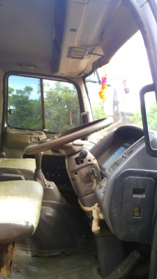 รถหกล้อติดเครนยูนิค  3 ตัน HINO FC4J