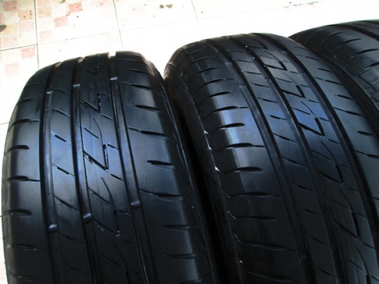 ขายยาง BRIDGESTONE EP200 205-65-15 ปี13 ดอกงามๆ 1ชุด