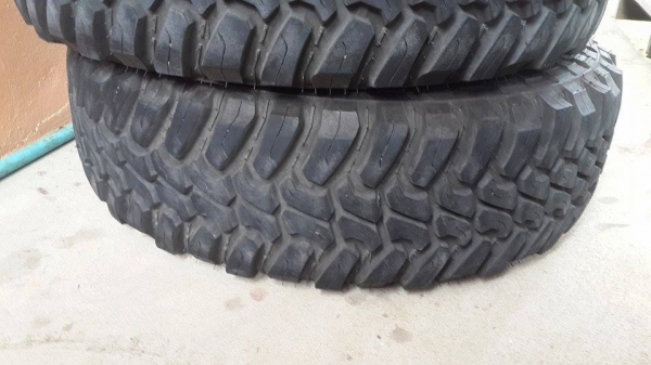 ขายยาง  245/75 R16