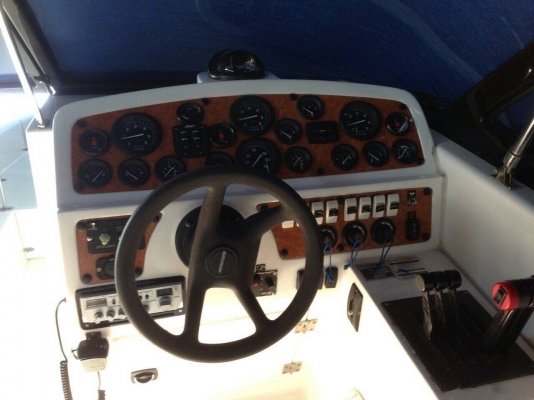 ขายเรือไฟเบอร์ 37ฟุต สภาพเยี่ยม