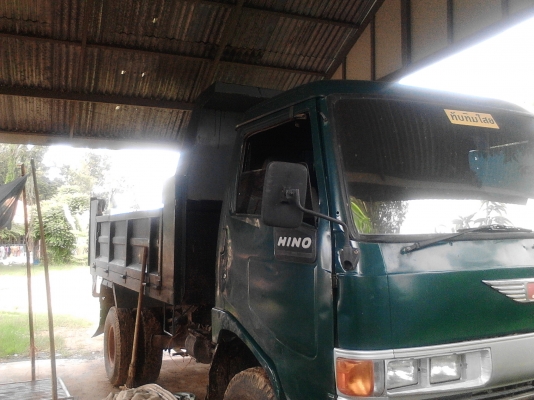 ขายรถหกล้อดั้มพ์ล้อฮีโน่  Fc 117  แรง ราคา  420,000  บาท