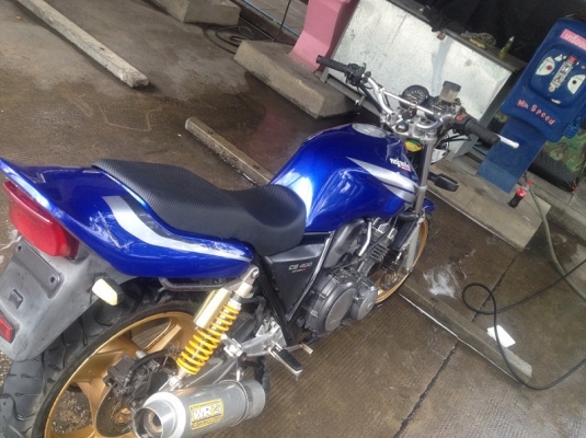 CB400SF ปี93 ยางเต็ม เครื่องแน่น180+ สีพอได้ ระบบไฟสมบูรณ์