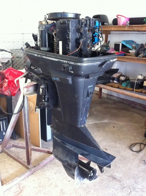 ขายเครื่องเรือ 85 แรงราคาถูก 45,000 บาท ขายเครื่องเรือ 85 แรงราคาถูก 45,000 บาท