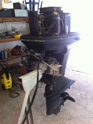 ขายเครื่องเรือ 85 แรงราคาถูก 45,000 บาท ขายเครื่องเรือ 85 แรงราคาถูก 45,000 บาท