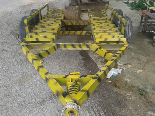 ขายรถแบ็คโฮเล็กพร้อมเทเลอร์ลากจูง ราคา 190000 บาท ด่วน