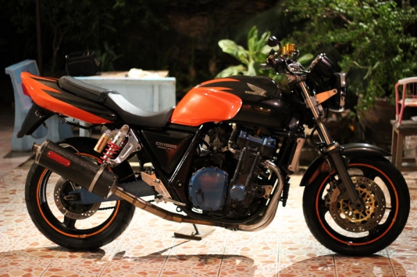 <<เอิร์ท พิดโลก>>cb1000ปี98 อินวอย สรรพสามิตร