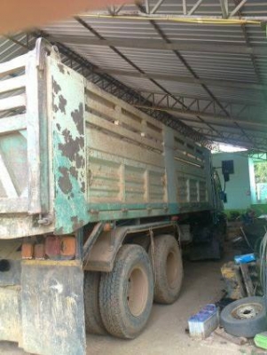 รถสิบล้อ HINO 3H เครื่อง HINO FM 1J   210 แรงม้า รถสวยเนี๊ยบ จดทะเบียนปี 47