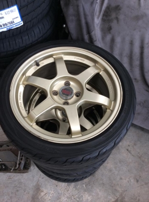 ขายล้อTE37  ขอบ17 4/100 พร้อมยาง สวยๆถูกๆครับ