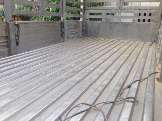 คอกแตนเลส6ล้อ5เมตร50 คอกแตนเลส6ล้อ5เมตร50