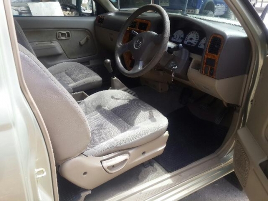 นิสสันฟรอนเทียร์ เครื่อง2,700ปี2003