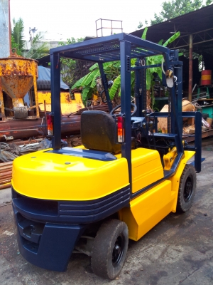 ขาย ฟอร์คลิฟต์ Komatsu FD25-11