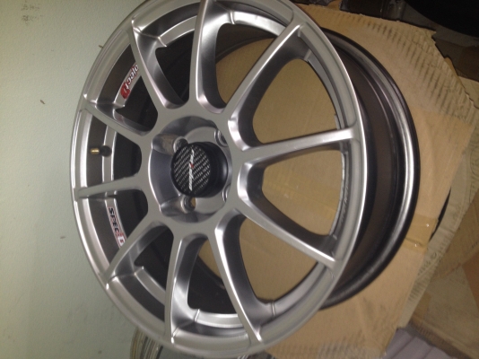 ขายล้อแม็ก Lenso ขอบ 15 4 รู ขายล้อแม็ก Lenso ขอบ 15 4 รู