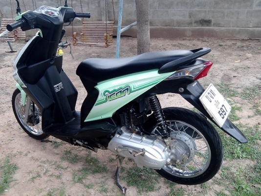 Honda Icon เครื่องดีเงียบ ทะเบียน พร้อมโอน