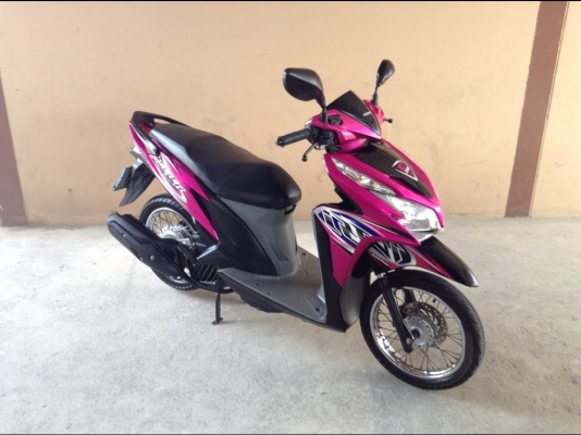 ขาย!!! ฮอนด้าคลิ๊กไอ125cc สภาพสวย ปี56 รถเครื่องดีคับ ทะเบียนครบ ภาษีไม่หมด