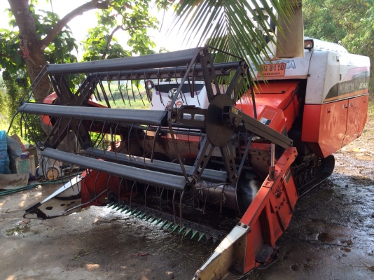 ขายรถเกี่ยวข้าว