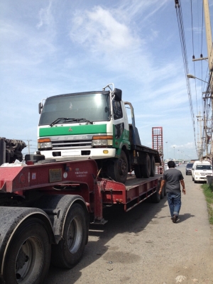 เทเลอร์ขึ้นแมคโค200Fn517 เครื่อง6d16 เทเลอร์ขึ้นแมคโค200Fn517 เครื่อง6d16