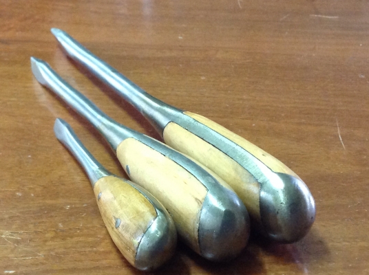 ขายไขควงด้ามประกับ Vintage เมกาเก่าเก็บ 6" 10" 12" ยกชุดสภาพนี้หายาก