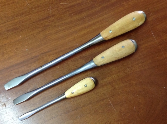 ขายไขควงด้ามประกับ Vintage เมกาเก่าเก็บ 6" 10" 12" ยกชุดสภาพนี้หายาก