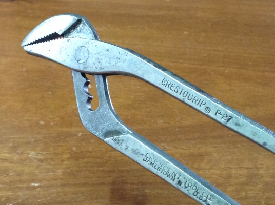 ขายคีมโคม้าโบราณ Crestogrip 7"