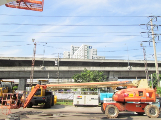 บริการให้เช่ารถกระเช้า JLG รายวัน รายสัปดาห์ รายเดือน ราคาถูก สนใจเช่าติดต่อคุณสิรินดา โทร.084-874-2936