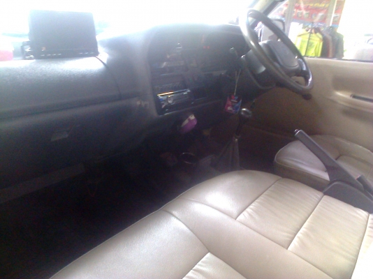 รถตู้ toyota ปี48 พายในแต่ง-vip-รถสวยมากครับ ติดต่อเจ้าของโดยตรงครับ 0847896950 เสี่ยพรบ ณครบ้านท่า