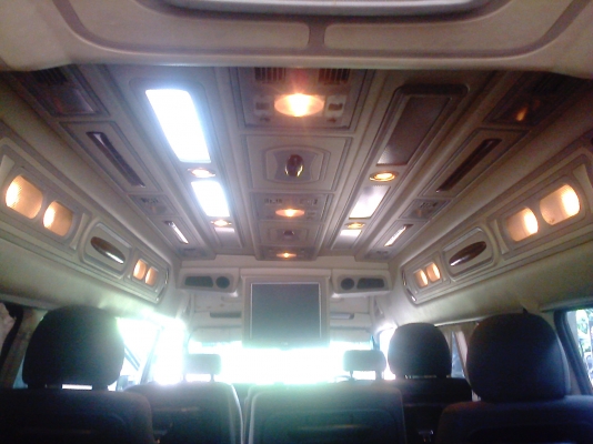 รถตู้ toyota ปี48 พายในแต่ง-vip-รถสวยมากครับ ติดต่อเจ้าของโดยตรงครับ 0847896950 เสี่ยพรบ ณครบ้านท่า