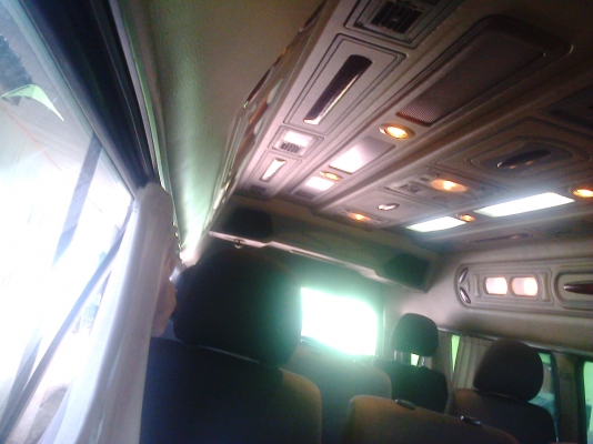 รถตู้ toyota ปี48 พายในแต่ง-vip-รถสวยมากครับ ติดต่อเจ้าของโดยตรงครับ 0847896950 เสี่ยพรบ ณครบ้านท่า