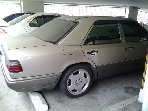 เบ้นซ์ E220 สภาพพร้อมใช้