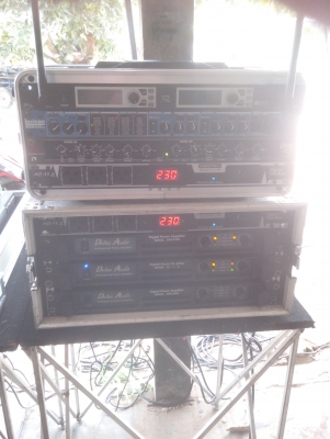 ขายเครื่องเสียงกลางแจ้งยกชุด หรือ แลกก็ใด้ลองเข้ามาดูในรายระเอียดครับ