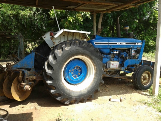 ขายรถไถฟอร์ดสภาพสวยพร้อมใช้งานมีทะเบียน ขายรถไถฟอร์ดสภาพสวยพร้อมใช้งานมีทะเบียน