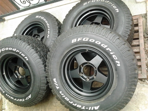 ล้อ Lenso กว้าง9 ออฟ0 + BF All 265/75/16 ปี10 สวยๆ 1ชุด