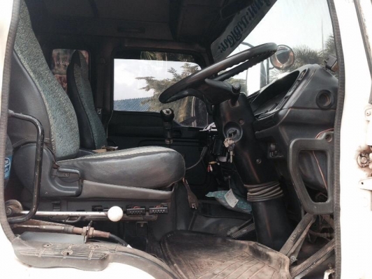 ขายด่วนขายรถ10ล้อดั้ม 2 เพลาดั้ม isuzu deca euro1 270  1550000 บาท