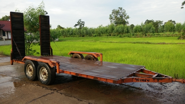 ขายรถเกี่ยวคูโบต้าdc60+พร้อมพ่วงลาก 339000บาท