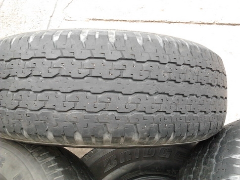 ฝากขายยางติดรถ ฟอร์ทูนเนอร์ 265/70/16 ปี10 สภาพดี 1ชุด