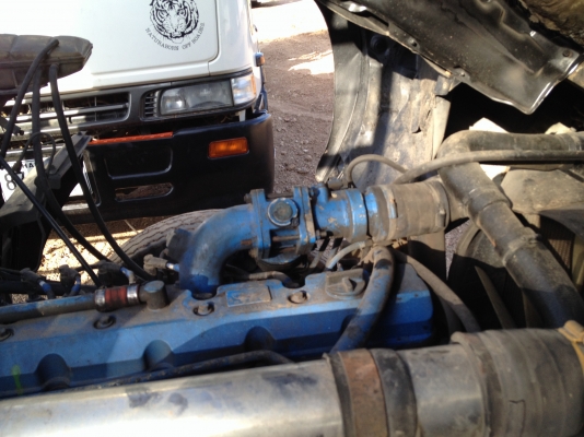 สุดคุ้มครับขายถูกๆไปเลย เครื่องจีน CHANGCHAI 6CTL280～2 8800 CC ติดรถมาสภาพพร้อมใช้ NGV 100\% แรงม้า 206 KW ประมาณ 276 แรงม้ายกไปเลยทั้งชุดครับ มี2เครื่องครับ  พร้อมชุดคิทแท้ WOODWARD ใช้งานวิ่งปกติไม่มีปัญหา โทรมาสอบถามรายละเอียดได้ครับ