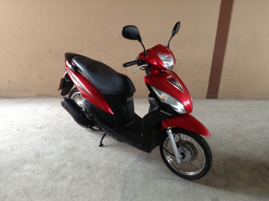 ขาย!!! ฮอนด้าSpacyi สภาพสวย ปี56 รถเครื่องดีคับ ทะเบียนครบ ภาษีไม่หมด