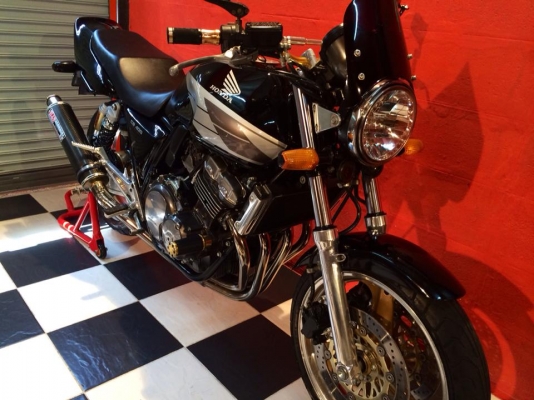 T&amp;T BIKE RAMA2ขายHONDA CB400 ปี94 เล่มทะเบียนครบพร้อมโอน ภาษี 58 สีตรง เลขตรงหมดครับ รถเก็บงานทั้งคัน