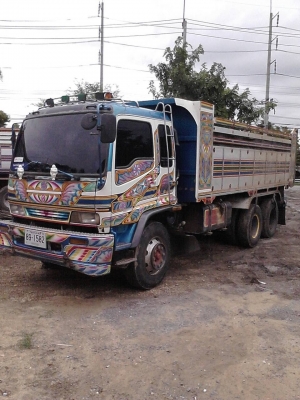 ขายรถสิบล้อเดก้า195ปี42สภาพสวยครัชชีสวย. เครื่องเดิมเกียรเดิมกะเนียม