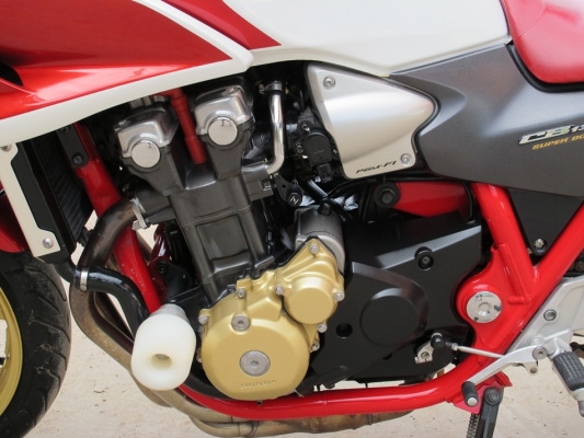 CB 1300 บอดิออ Limited ปี 2008 ABS ทะเบียนแท้ CB 1300 บอดิออ Limited ปี 2008 ABS ทะเบียนแท้