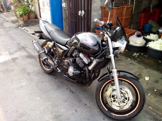 ขาย/แลก.sf 400 ver.s ปี1998 แท้ ขาย/แลก.sf 400 ver.s ปี1998 แท้