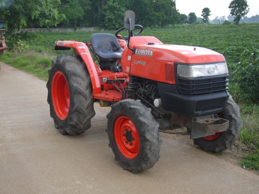 ขายครับ Kubota L3408 สภาพสวยๆครับ 34 แรง สองเพลา เพาเวอ