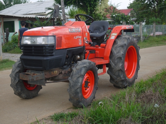 ขายครับ Kubota L3408 สภาพสวยๆครับ 34 แรง สองเพลา เพาเวอ