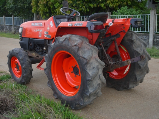 ขายครับ Kubota L3408 สภาพสวยๆครับ 34 แรง สองเพลา เพาเวอ