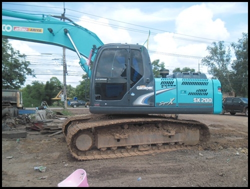 ขายดาวน์ แมคโคร SK 200-8 สภาพสวยๆ