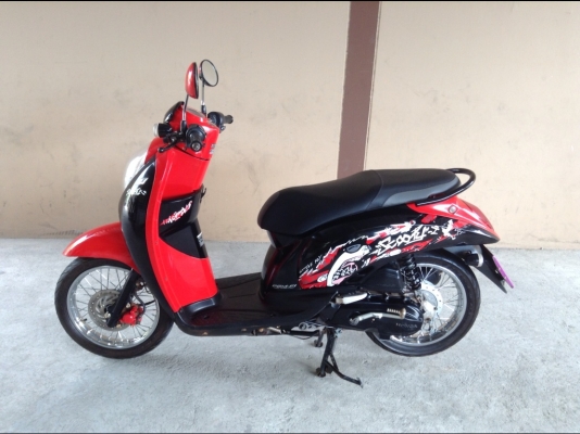 ขาย!!! สกู็ปปี้ไอ สภาพสวย ปี55 รถเครื่องดีคับ ทะเบียนครบ ภาษีไม่หมด