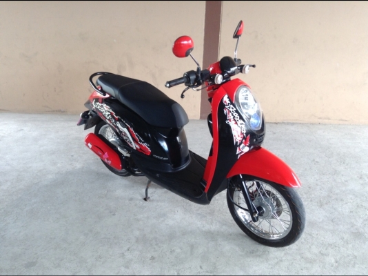 ขาย!!! สกู็ปปี้ไอ สภาพสวย ปี55 รถเครื่องดีคับ ทะเบียนครบ ภาษีไม่หมด