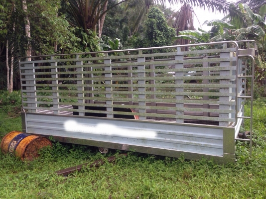 ขายกะบะสเตเลส ถอดลงจากISUZU NPR 130แรงม้า สนใจโทร 081-9701072 ขายกะบะสเตเลส ถอดลงจากISUZU NPR 130แรงม้า สนใจโทร 081-9701072